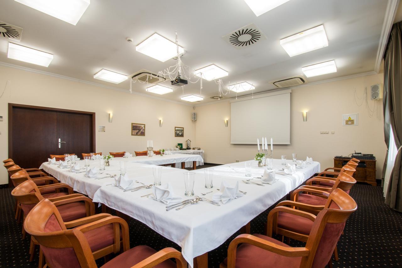 Hotel Sitarska Bilgoraj Ngoại thất bức ảnh